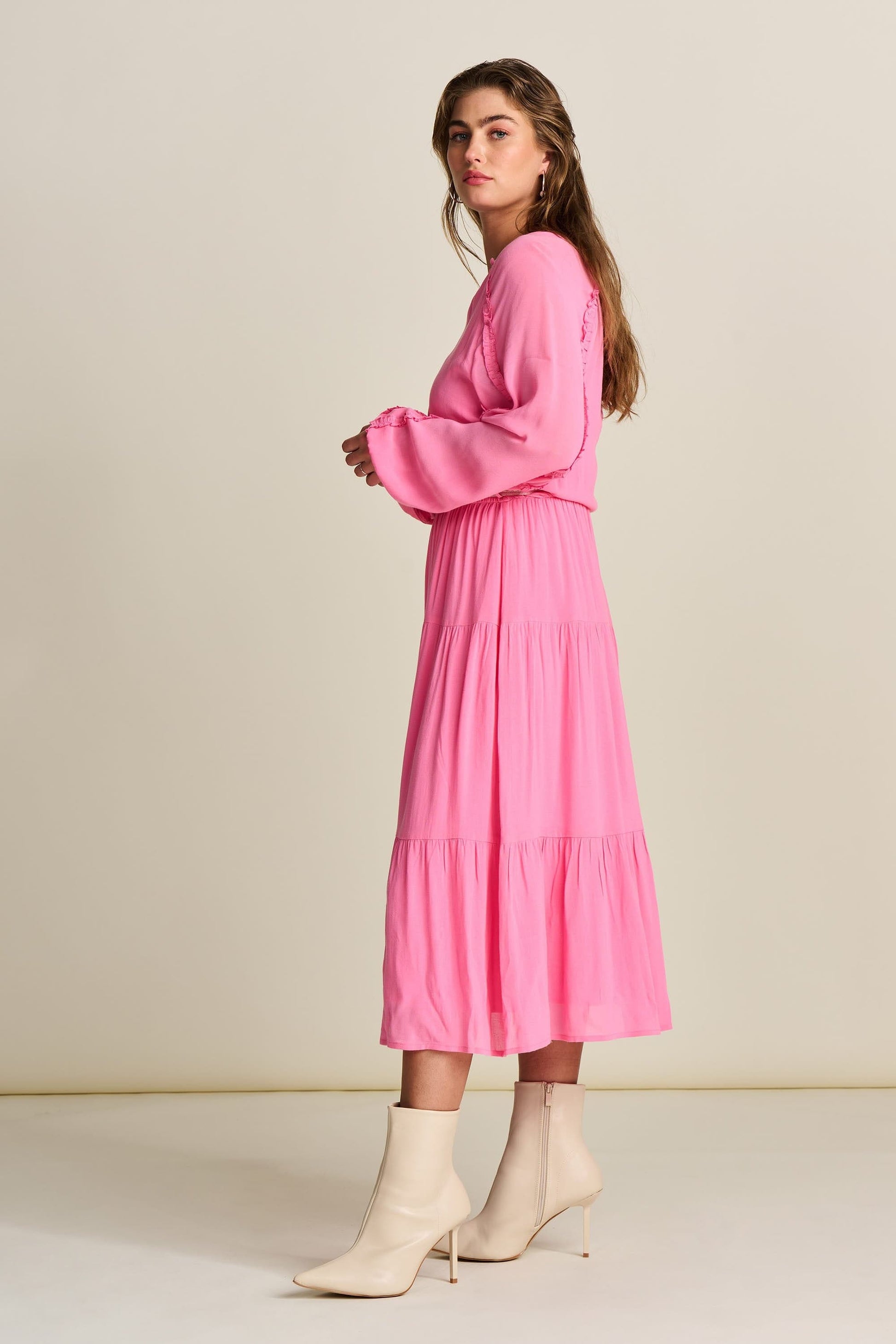POM Amsterdam Dresses JURK - Georgie Blooming Pink
            