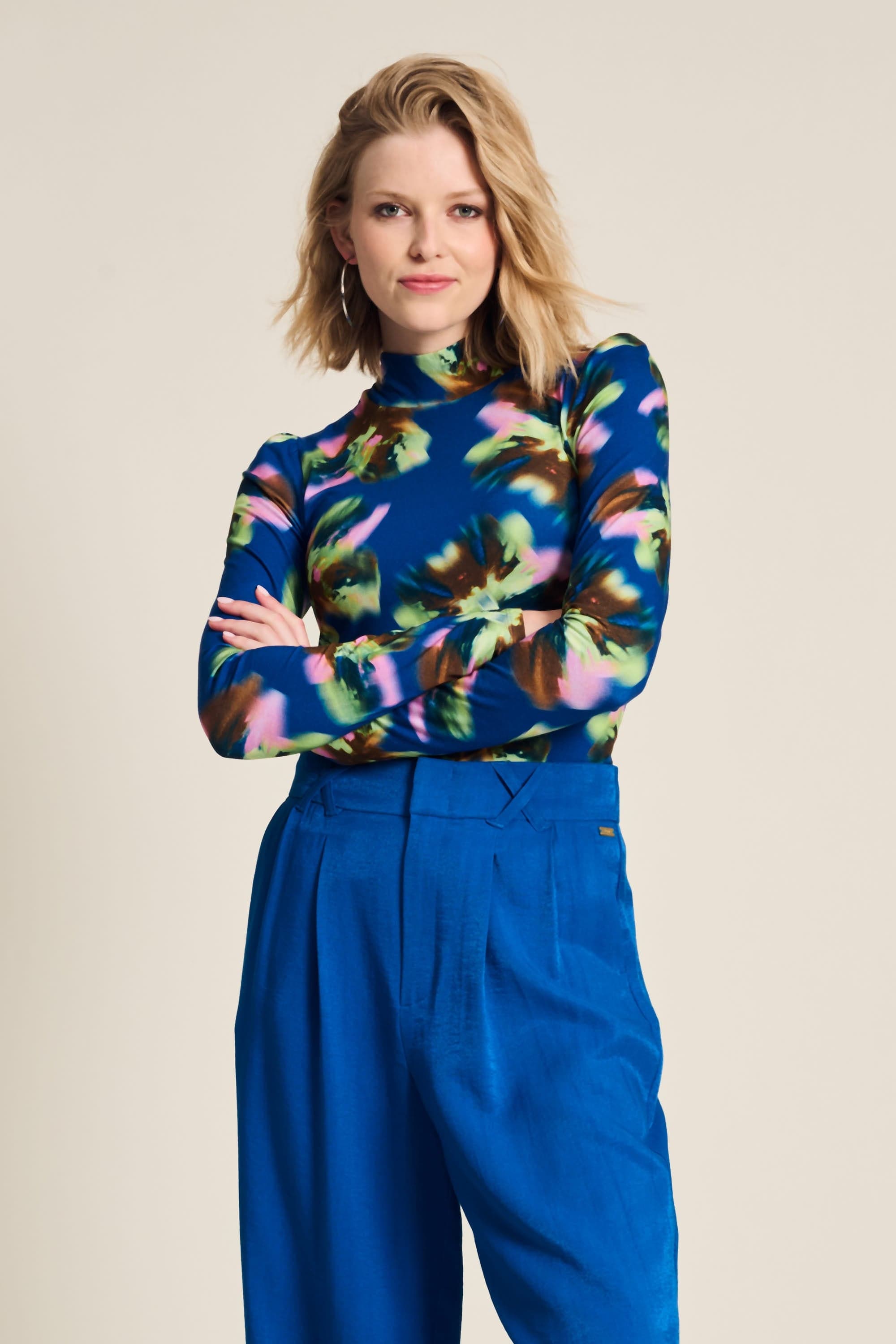 Blauwe Top Turtleneck Butterfly Blue POM Amsterdam